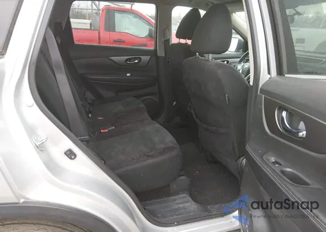 2015 Nissan Rogue Sv z USA, uszkodzony, nr VIN 5N1AT2MV3FC824090